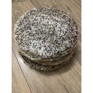 Bánh Tráng Mè Đen Nướng Mắm Ruốc (Bao 260 Cái)