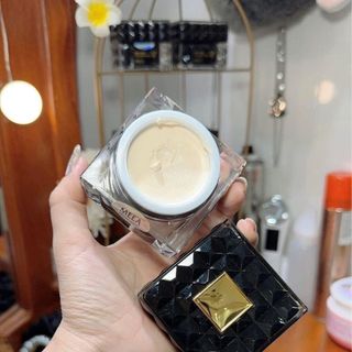 Kem Face cá hồi