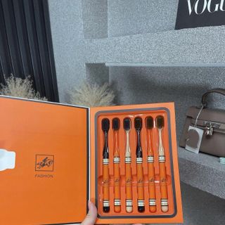 SET 6 BÀN CHẢI LUXURY MÀU CAM SANG TRỌNG