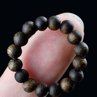Nhẫn trầm hương Kì Hải Nam hạt tròn 4mm Bách Tín Trầm Hương