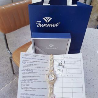 ĐỒNG HỒ NỮ CHÍNH HÃNG FUNMEI F2062 ĐÍNH ĐÁ XOÀN FULLBOX TEM HÃNG