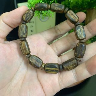 [LIVE] Vòng tay trầm hương Kỳ Hải Nam Tâm Kỳ Dầu dạng trụ trúc thô 9-10li 028