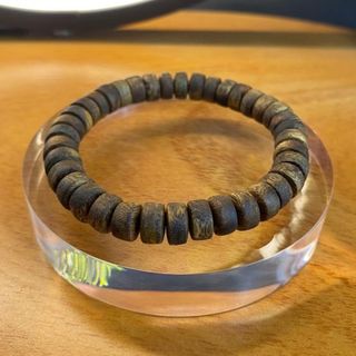 Vòng tay trầm hương đeo tay Kì Hải Nam sợi mảnh dạng nút hạt 6/7/8mm mùi thơm cay thanh ngọt dịu nặng gram 009