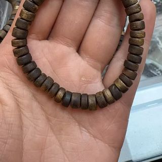 Vòng tay trầm hương đeo tay Kì Hải Nam sợi mảnh dạng nút hạt 6/7/8mm mùi thơm cay thanh ngọt dịu nặng gram 009