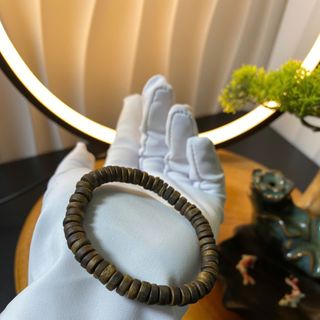 Vòng tay trầm hương đeo tay Kì Hải Nam sợi mảnh dạng nút hạt 6/7/8mm mùi thơm cay thanh ngọt dịu nặng gram 009