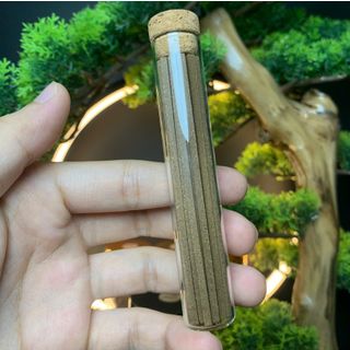 Nhang trầm hương Kỳ Hải Nam nhang thanh không keo, dài 9cm, ống 10gram khoảng 20 que kèm đế đốt 115-02
