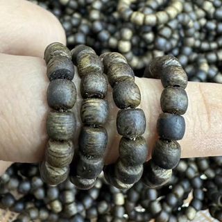Nhẫn trầm hương Kỳ Hải Nam lu thống 4li dầu đen cận chìm 016-02