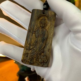 [LIVE] Mặt trầm hương Kì Hải Nam cận chìm khắc hình Quan Âm Bồ Tát 130