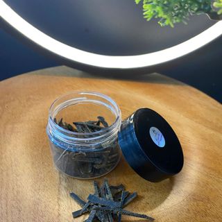Vụn xông đốt trầm hương Kì Hải Nam chìm nước siêu VIP hộp 10gram đen kịt dầu 121