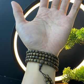 Vòng tay trầm hương Kì Hải Nam cận chìm vòng dài 138 hạt đeo cổ đeo tay 5mm 12gram thơm mạnh 036