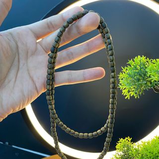 Vòng tay trầm hương Kì Hải Nam cận chìm vòng dài 138 hạt đeo cổ đeo tay 5mm 12gram thơm mạnh 036