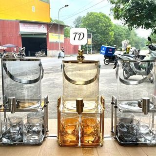 Bộ Bình 4 Thủy Tinh Kèm 4 Cốc Gấu mẫu Mới (THÙNG 6C)