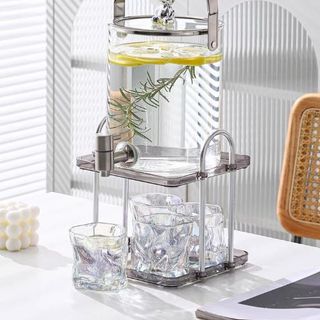 Bộ Bình 4 Thủy Tinh Kèm 4 Cốc Gấu mẫu Mới (THÙNG 6C)
