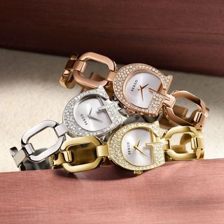 ĐỒNG HỒ NỮ CAO CẤP GUECC DÂY LẮC THÉP PHIÊN BẢN LIMITED