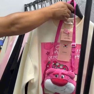 Áo nỉ + túi phụ kiện