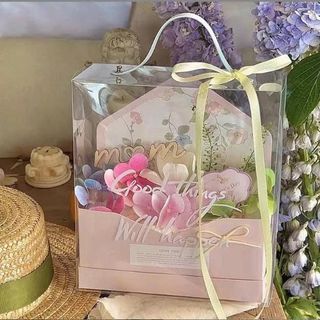 HỘP QUÀ VUÔNG KHAI BÌ THƯ QUAI TRẮNG MIKA LẮP RÁP  (25x10x25)cm