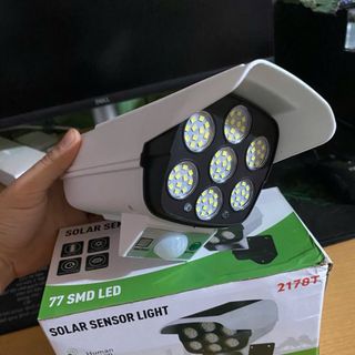 Đèn năng lượng giả cam
