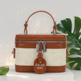 TÚI XÁCH NỮ DÁNG CỐP MINI CHIO KÈM DÂY ĐEO CHÉO SANG TRỌNG W692 - WINNIE HOUSE