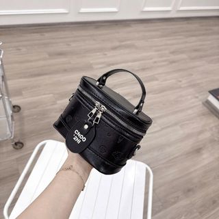 TÚI XÁCH NỮ DÁNG CỐP MINI CHIO KÈM DÂY ĐEO CHÉO SANG TRỌNG W692 - WINNIE HOUSE