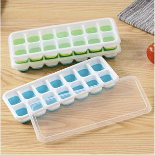 8%  Khay làm đá hình Vuông đế mềm bằng silicon - có nắp - 14 viên