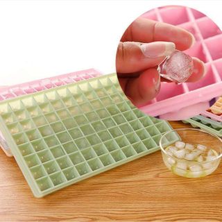 Khay đá vuông 96 lỗ làm đá bi