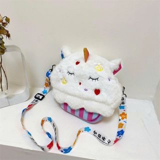 TÚI ĐEO CHÉO KEM CẦU VỒNG SIÊU ĐÁNG YÊU HOT TREND - PIPI STORE