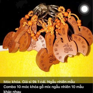 Móc khoá gỗ nhiều mẫu lắm nha