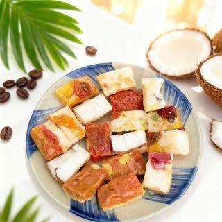 KẸO DỪA KHÔNG ĐƯỜNG CAFE TRÁI CÂY, ĐẶC SẢN BẾN TRE CHUẨN VỊ 500G - WINNIE HOUSE