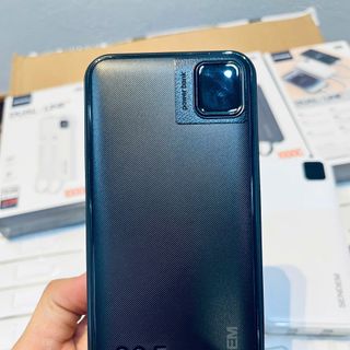 Sạc dự phòng Sendem PK88 10000Mah sạc nhanh 22.5W/PD20W tích hợp dây sạc IPhone và TypeC (Có VAT)