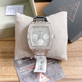 ĐỒNG HỒ NỮ CAO CẤP GUECC MẶT HỘT CHỮ NHẬT SILVER