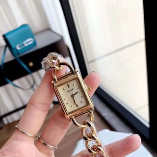HOT SALE ĐỒNG HỒ NỮ THỜI TRANG GUCHI DÂY LẮC MẶT CHỮ NHẬT