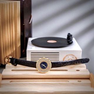 Siêu phẩm TIFFANCO 𝐃𝐢𝐚𝐦𝐨𝐧𝐝𝐬 𝐖𝐚𝐭𝐜𝐡