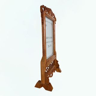 Khung ảnh thờ gỗ hương đá thờ gia tiên kích thước 20x25, 21x31, 25x35. Chất liệu gỗ hương đẹp truyền thống, bảo hành 12 tháng