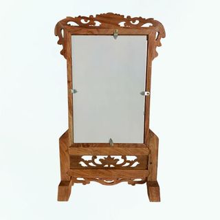 Khung ảnh thờ gỗ hương đá thờ gia tiên kích thước 20x25, 21x31, 25x35. Chất liệu gỗ hương đẹp truyền thống, bảo hành 12 tháng