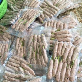 NEM LỤI HUẾ - SỈ TẬN GỐC 110K/KG