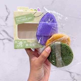 Hộp 3 mút bọt biển rửa mặt