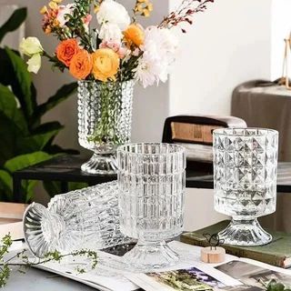 Lọ Hoa Thuỷ Tinh Có Chân Kiểu Âu Size 18cm ( THÙNG 15C )