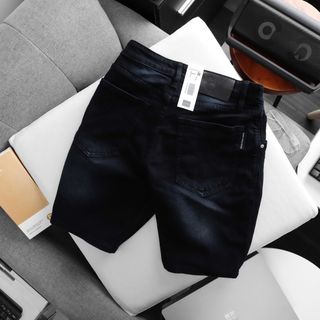 Short Jean nam. Chất jean chính phẩm co giản xịn sò dày dặn fom slim ngang gối