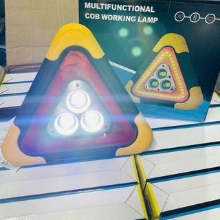 Đèn Cảnh Báo Tam Giác Đa Năng Kiêm Pin Sạc Dự Phòng