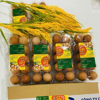 Trứng gà i-ốt tìm đôi tác