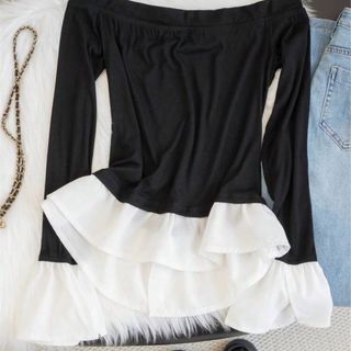 Áo thun bẹt vai phối bèo