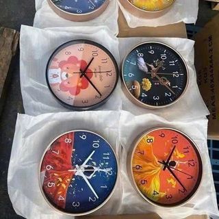 ĐỒNG HỒ TREO TƯỜNG KIM TRÔI HỌA TIẾT