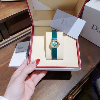 ĐỒNG HỔ NỮ CAO CẤP DIOD  DÂY DA MẶT NGÔI SAO SIZE MINI