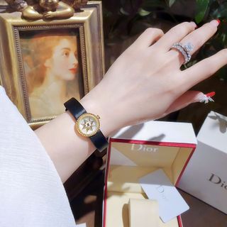 ĐỒNG HỔ NỮ CAO CẤP DIOD DÂY DA MẶT NGÔI SAO SIZE MINI