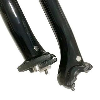 Cốt yên cacbon không hiệu đúc nguyên khối size 31,6mm dài 350mm