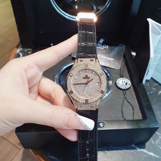 HOT DEAL ĐỒNG HỒ NAM NỮ CAO CẤP HULOT MẶT FULL HỘT NIỀNG ĐỒNG