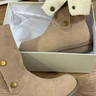 BỐT NỮ DA LỘN DAISY – ĐẸP, MỀM, PHỐI KHUY, LÓT LÔNG CỪU, MANG 2 KIỂU CỰC XINH - PIPI STORE