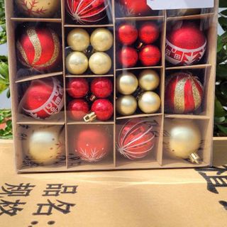 Hộp Trái Châu Trang Trí Noel Mã 616