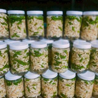 Tỏi Lý Sơn Ớt Xiêm xanh hủ 500gr