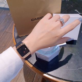 SALE NHANH ĐỒNG HỒ NỮ THỜI TRANG GUO VUÔNG CAO SU